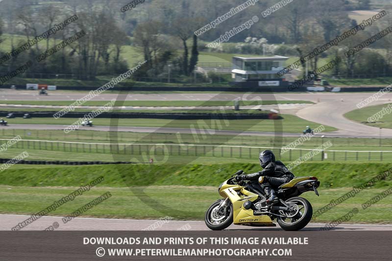 cadwell park;cadwell park photographs;cadwell trackday photographs;enduro digital images;event digital images;eventdigitalimages;peter wileman photography;racing digital images;trackday digital images;trackday photos