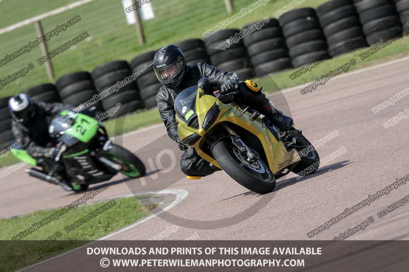 cadwell park;cadwell park photographs;cadwell trackday photographs;enduro digital images;event digital images;eventdigitalimages;peter wileman photography;racing digital images;trackday digital images;trackday photos