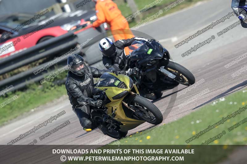 cadwell park;cadwell park photographs;cadwell trackday photographs;enduro digital images;event digital images;eventdigitalimages;peter wileman photography;racing digital images;trackday digital images;trackday photos