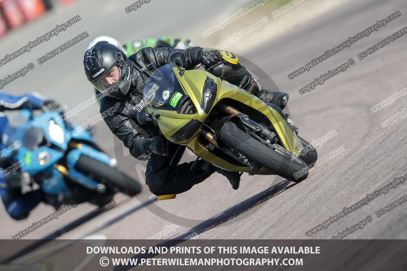 cadwell park;cadwell park photographs;cadwell trackday photographs;enduro digital images;event digital images;eventdigitalimages;peter wileman photography;racing digital images;trackday digital images;trackday photos