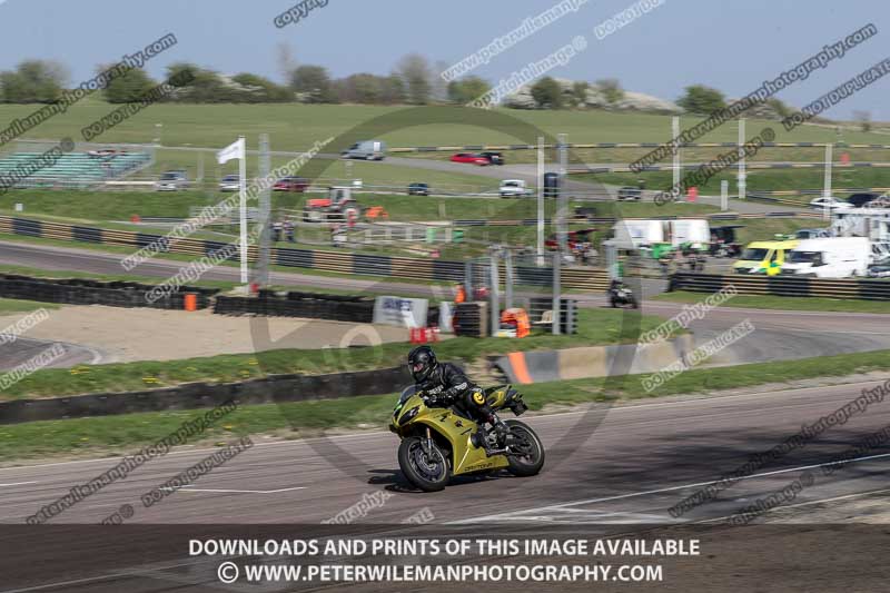 cadwell park;cadwell park photographs;cadwell trackday photographs;enduro digital images;event digital images;eventdigitalimages;peter wileman photography;racing digital images;trackday digital images;trackday photos