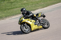 cadwell-park;cadwell-park-photographs;cadwell-trackday-photographs;enduro-digital-images;event-digital-images;eventdigitalimages;peter-wileman-photography;racing-digital-images;trackday-digital-images;trackday-photos