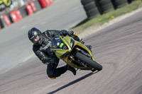 cadwell-park;cadwell-park-photographs;cadwell-trackday-photographs;enduro-digital-images;event-digital-images;eventdigitalimages;peter-wileman-photography;racing-digital-images;trackday-digital-images;trackday-photos