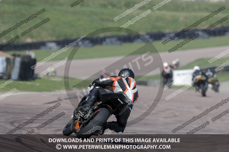 cadwell park;cadwell park photographs;cadwell trackday photographs;enduro digital images;event digital images;eventdigitalimages;peter wileman photography;racing digital images;trackday digital images;trackday photos