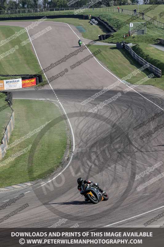 cadwell park;cadwell park photographs;cadwell trackday photographs;enduro digital images;event digital images;eventdigitalimages;peter wileman photography;racing digital images;trackday digital images;trackday photos