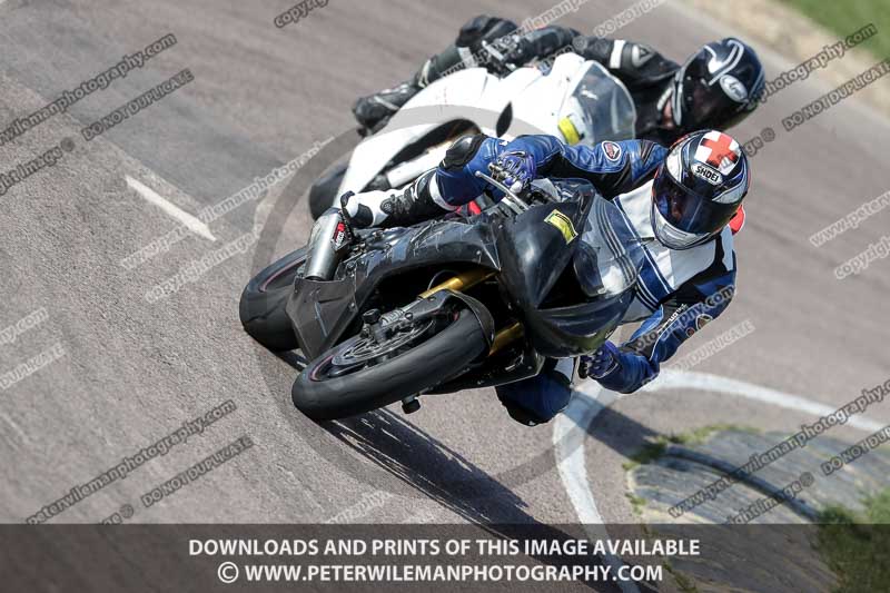 cadwell park;cadwell park photographs;cadwell trackday photographs;enduro digital images;event digital images;eventdigitalimages;peter wileman photography;racing digital images;trackday digital images;trackday photos