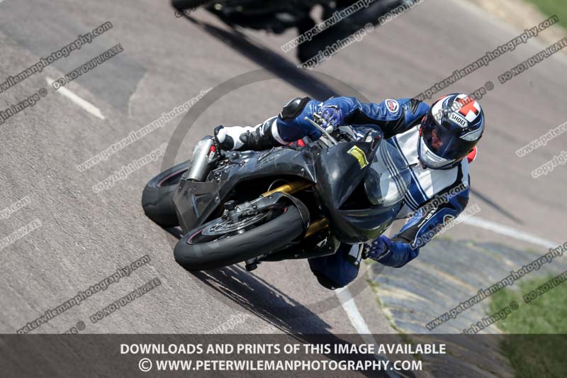 cadwell park;cadwell park photographs;cadwell trackday photographs;enduro digital images;event digital images;eventdigitalimages;peter wileman photography;racing digital images;trackday digital images;trackday photos