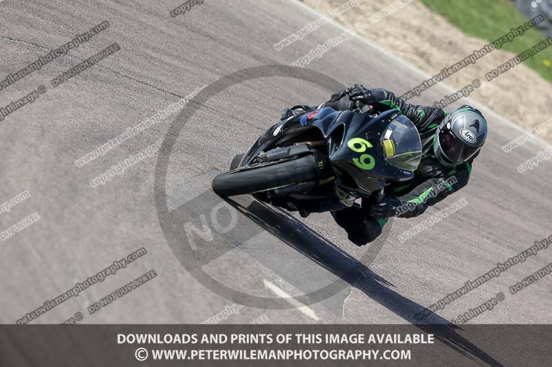 cadwell park;cadwell park photographs;cadwell trackday photographs;enduro digital images;event digital images;eventdigitalimages;peter wileman photography;racing digital images;trackday digital images;trackday photos