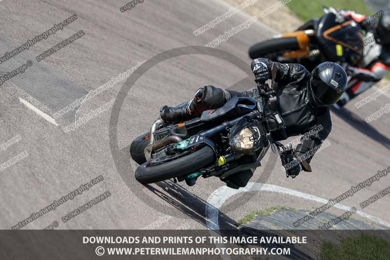 cadwell park;cadwell park photographs;cadwell trackday photographs;enduro digital images;event digital images;eventdigitalimages;peter wileman photography;racing digital images;trackday digital images;trackday photos