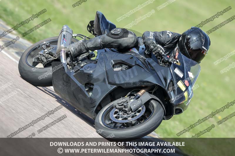 cadwell park;cadwell park photographs;cadwell trackday photographs;enduro digital images;event digital images;eventdigitalimages;peter wileman photography;racing digital images;trackday digital images;trackday photos