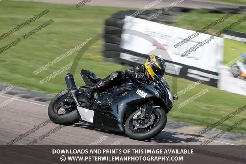 cadwell park;cadwell park photographs;cadwell trackday photographs;enduro digital images;event digital images;eventdigitalimages;peter wileman photography;racing digital images;trackday digital images;trackday photos