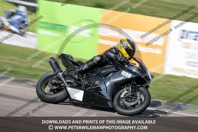 cadwell park;cadwell park photographs;cadwell trackday photographs;enduro digital images;event digital images;eventdigitalimages;peter wileman photography;racing digital images;trackday digital images;trackday photos
