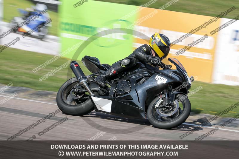 cadwell park;cadwell park photographs;cadwell trackday photographs;enduro digital images;event digital images;eventdigitalimages;peter wileman photography;racing digital images;trackday digital images;trackday photos