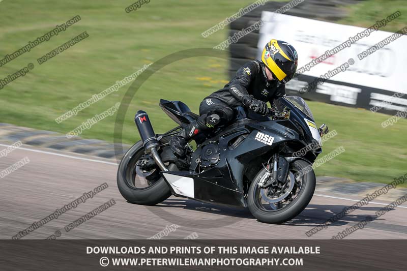 cadwell park;cadwell park photographs;cadwell trackday photographs;enduro digital images;event digital images;eventdigitalimages;peter wileman photography;racing digital images;trackday digital images;trackday photos