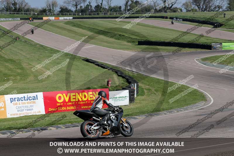 cadwell park;cadwell park photographs;cadwell trackday photographs;enduro digital images;event digital images;eventdigitalimages;peter wileman photography;racing digital images;trackday digital images;trackday photos