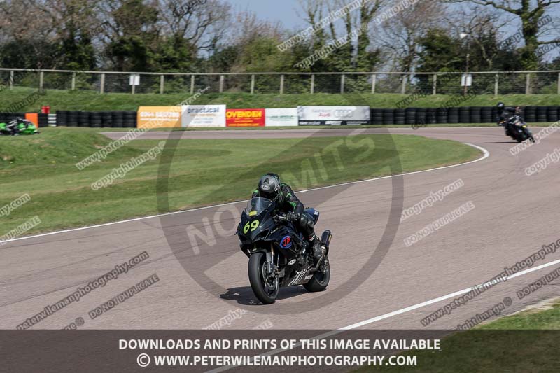 cadwell park;cadwell park photographs;cadwell trackday photographs;enduro digital images;event digital images;eventdigitalimages;peter wileman photography;racing digital images;trackday digital images;trackday photos
