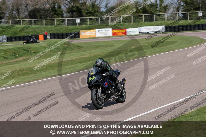 cadwell park;cadwell park photographs;cadwell trackday photographs;enduro digital images;event digital images;eventdigitalimages;peter wileman photography;racing digital images;trackday digital images;trackday photos