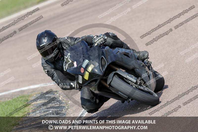 cadwell park;cadwell park photographs;cadwell trackday photographs;enduro digital images;event digital images;eventdigitalimages;peter wileman photography;racing digital images;trackday digital images;trackday photos