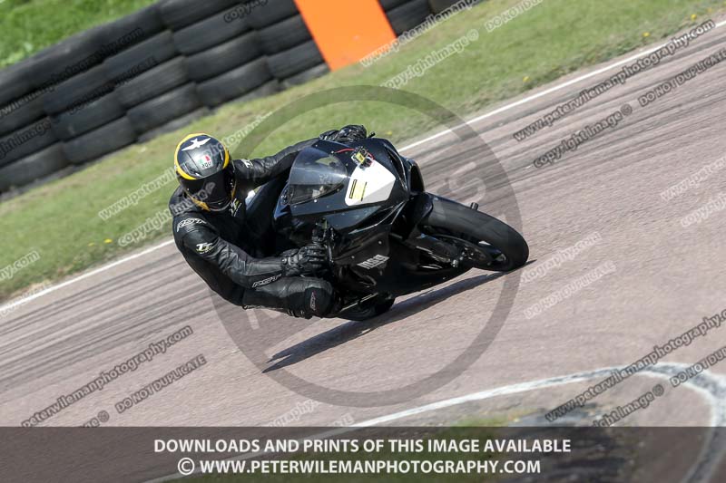 cadwell park;cadwell park photographs;cadwell trackday photographs;enduro digital images;event digital images;eventdigitalimages;peter wileman photography;racing digital images;trackday digital images;trackday photos
