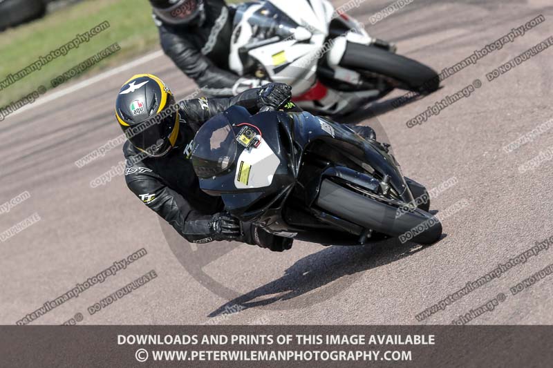 cadwell park;cadwell park photographs;cadwell trackday photographs;enduro digital images;event digital images;eventdigitalimages;peter wileman photography;racing digital images;trackday digital images;trackday photos