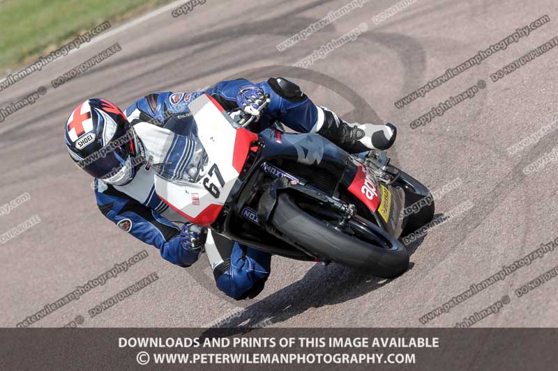 cadwell park;cadwell park photographs;cadwell trackday photographs;enduro digital images;event digital images;eventdigitalimages;peter wileman photography;racing digital images;trackday digital images;trackday photos