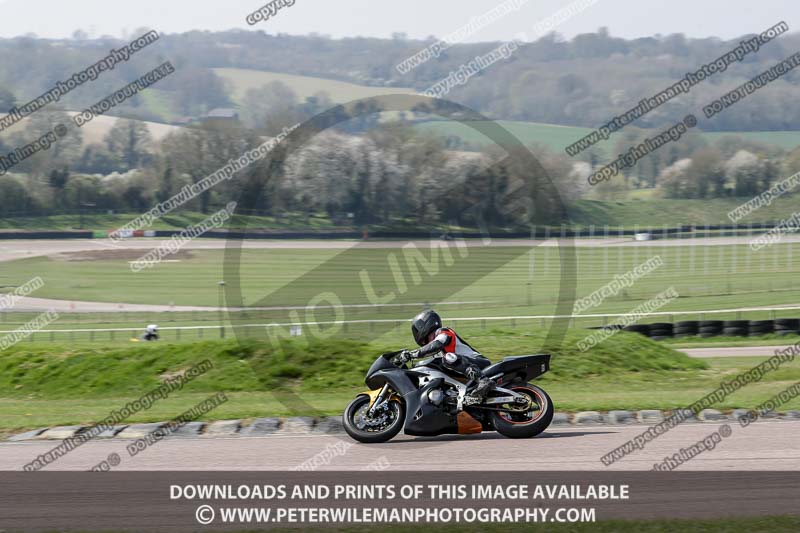 cadwell park;cadwell park photographs;cadwell trackday photographs;enduro digital images;event digital images;eventdigitalimages;peter wileman photography;racing digital images;trackday digital images;trackday photos