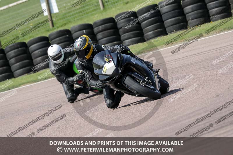 cadwell park;cadwell park photographs;cadwell trackday photographs;enduro digital images;event digital images;eventdigitalimages;peter wileman photography;racing digital images;trackday digital images;trackday photos