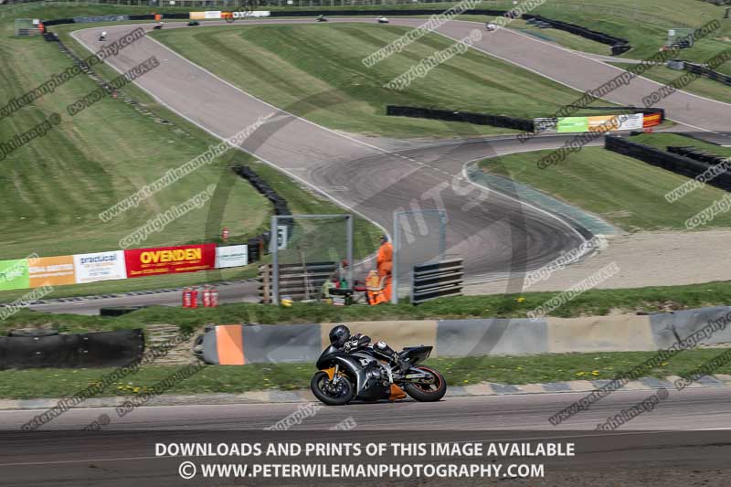 cadwell park;cadwell park photographs;cadwell trackday photographs;enduro digital images;event digital images;eventdigitalimages;peter wileman photography;racing digital images;trackday digital images;trackday photos