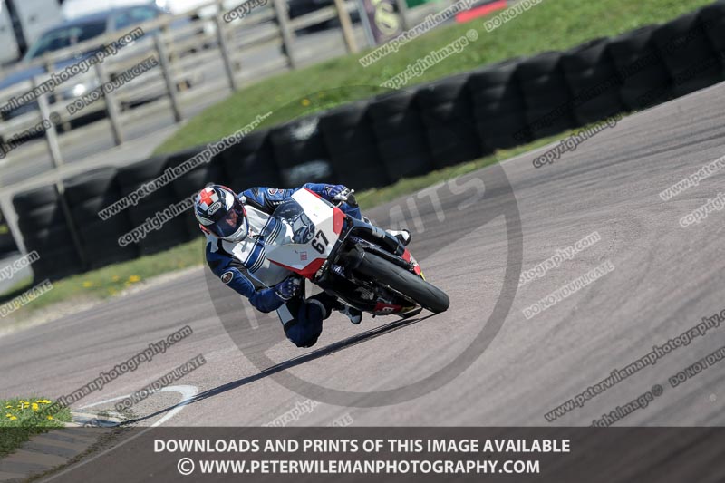 cadwell park;cadwell park photographs;cadwell trackday photographs;enduro digital images;event digital images;eventdigitalimages;peter wileman photography;racing digital images;trackday digital images;trackday photos