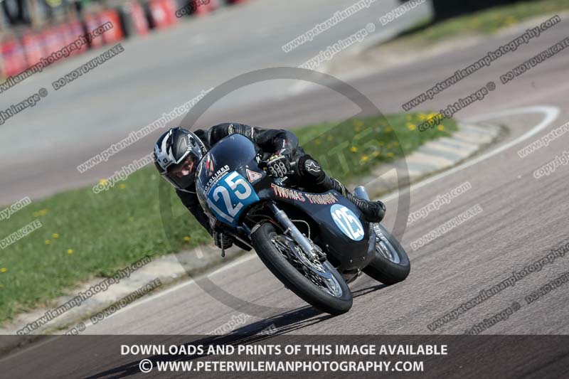 cadwell park;cadwell park photographs;cadwell trackday photographs;enduro digital images;event digital images;eventdigitalimages;peter wileman photography;racing digital images;trackday digital images;trackday photos