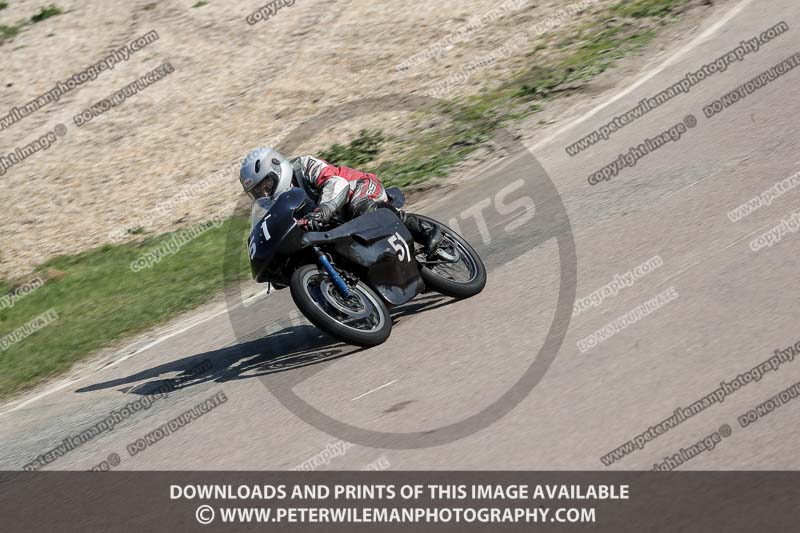 cadwell park;cadwell park photographs;cadwell trackday photographs;enduro digital images;event digital images;eventdigitalimages;peter wileman photography;racing digital images;trackday digital images;trackday photos