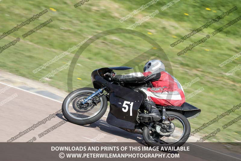 cadwell park;cadwell park photographs;cadwell trackday photographs;enduro digital images;event digital images;eventdigitalimages;peter wileman photography;racing digital images;trackday digital images;trackday photos