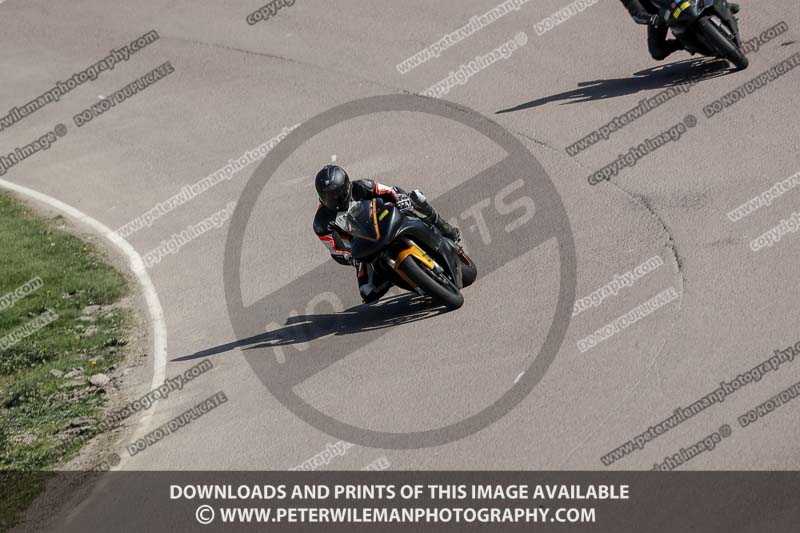 cadwell park;cadwell park photographs;cadwell trackday photographs;enduro digital images;event digital images;eventdigitalimages;peter wileman photography;racing digital images;trackday digital images;trackday photos