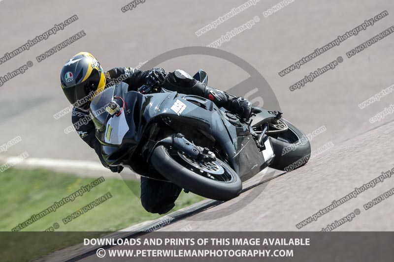 cadwell park;cadwell park photographs;cadwell trackday photographs;enduro digital images;event digital images;eventdigitalimages;peter wileman photography;racing digital images;trackday digital images;trackday photos