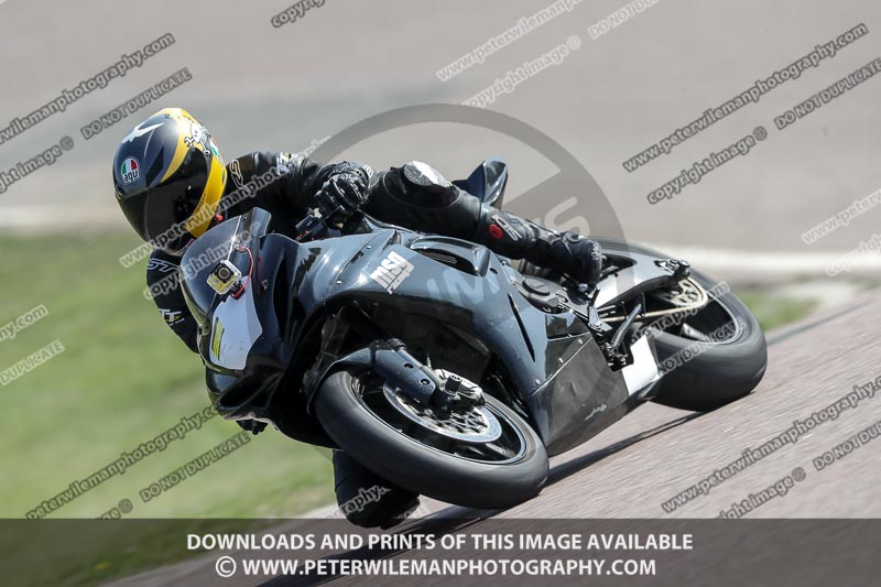 cadwell park;cadwell park photographs;cadwell trackday photographs;enduro digital images;event digital images;eventdigitalimages;peter wileman photography;racing digital images;trackday digital images;trackday photos