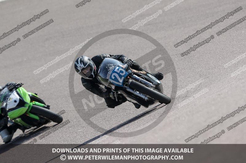 cadwell park;cadwell park photographs;cadwell trackday photographs;enduro digital images;event digital images;eventdigitalimages;peter wileman photography;racing digital images;trackday digital images;trackday photos