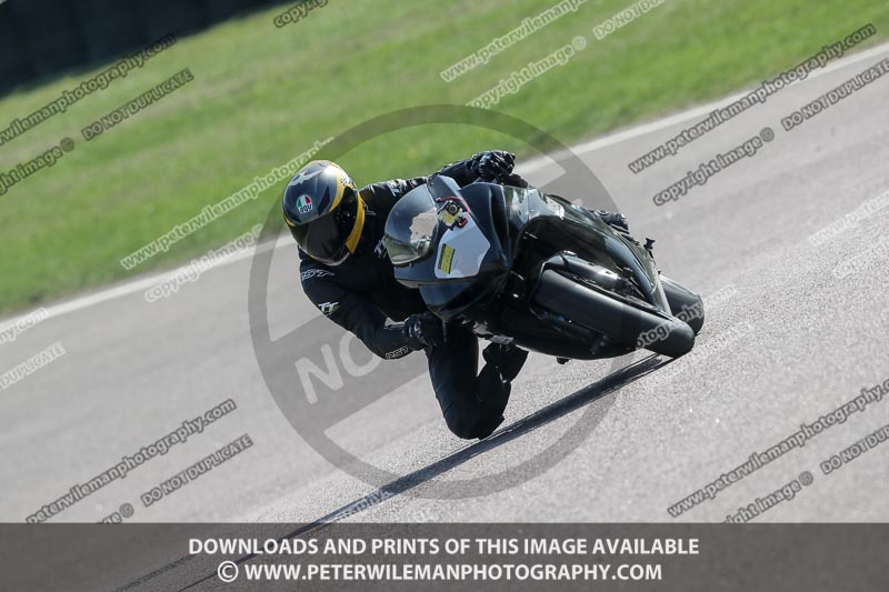 cadwell park;cadwell park photographs;cadwell trackday photographs;enduro digital images;event digital images;eventdigitalimages;peter wileman photography;racing digital images;trackday digital images;trackday photos