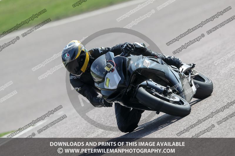 cadwell park;cadwell park photographs;cadwell trackday photographs;enduro digital images;event digital images;eventdigitalimages;peter wileman photography;racing digital images;trackday digital images;trackday photos