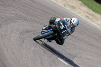 cadwell-park;cadwell-park-photographs;cadwell-trackday-photographs;enduro-digital-images;event-digital-images;eventdigitalimages;peter-wileman-photography;racing-digital-images;trackday-digital-images;trackday-photos
