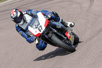 cadwell-park;cadwell-park-photographs;cadwell-trackday-photographs;enduro-digital-images;event-digital-images;eventdigitalimages;peter-wileman-photography;racing-digital-images;trackday-digital-images;trackday-photos