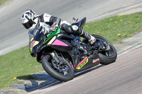 cadwell-park;cadwell-park-photographs;cadwell-trackday-photographs;enduro-digital-images;event-digital-images;eventdigitalimages;peter-wileman-photography;racing-digital-images;trackday-digital-images;trackday-photos