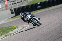 cadwell-park;cadwell-park-photographs;cadwell-trackday-photographs;enduro-digital-images;event-digital-images;eventdigitalimages;peter-wileman-photography;racing-digital-images;trackday-digital-images;trackday-photos