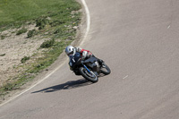 cadwell-park;cadwell-park-photographs;cadwell-trackday-photographs;enduro-digital-images;event-digital-images;eventdigitalimages;peter-wileman-photography;racing-digital-images;trackday-digital-images;trackday-photos