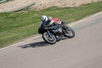 cadwell-park;cadwell-park-photographs;cadwell-trackday-photographs;enduro-digital-images;event-digital-images;eventdigitalimages;peter-wileman-photography;racing-digital-images;trackday-digital-images;trackday-photos