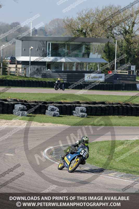 cadwell park;cadwell park photographs;cadwell trackday photographs;enduro digital images;event digital images;eventdigitalimages;peter wileman photography;racing digital images;trackday digital images;trackday photos