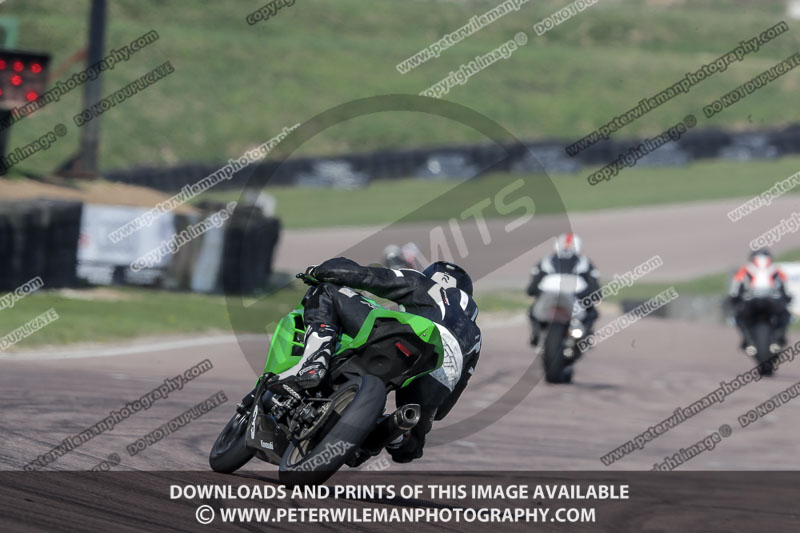 cadwell park;cadwell park photographs;cadwell trackday photographs;enduro digital images;event digital images;eventdigitalimages;peter wileman photography;racing digital images;trackday digital images;trackday photos