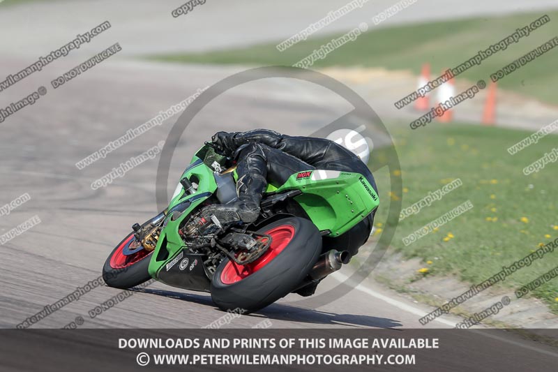 cadwell park;cadwell park photographs;cadwell trackday photographs;enduro digital images;event digital images;eventdigitalimages;peter wileman photography;racing digital images;trackday digital images;trackday photos