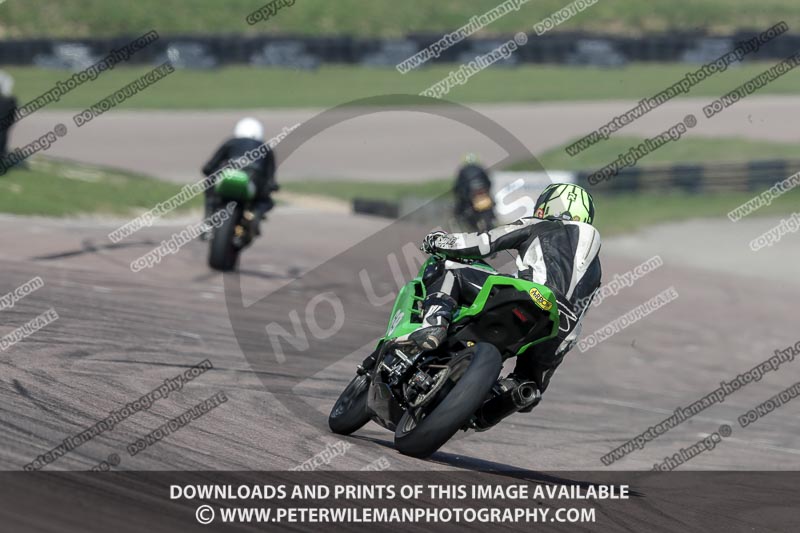 cadwell park;cadwell park photographs;cadwell trackday photographs;enduro digital images;event digital images;eventdigitalimages;peter wileman photography;racing digital images;trackday digital images;trackday photos