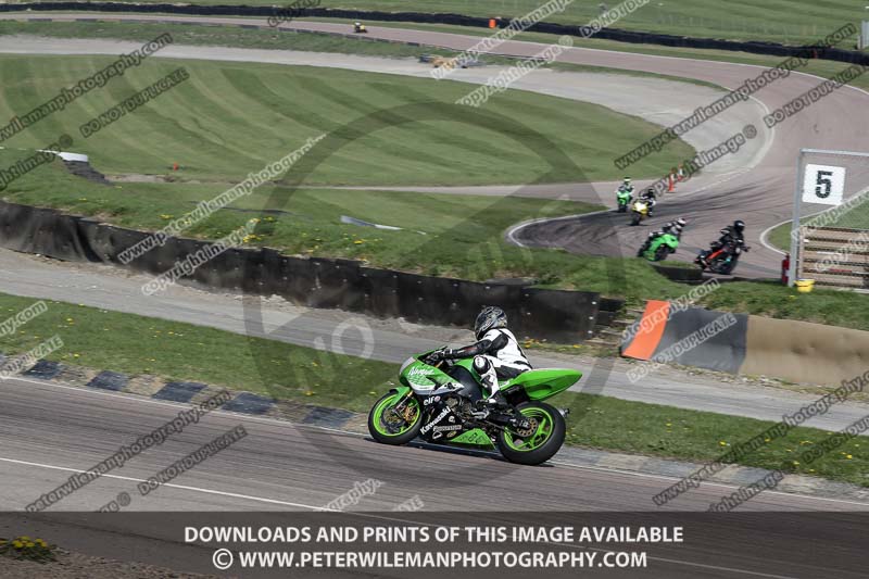 cadwell park;cadwell park photographs;cadwell trackday photographs;enduro digital images;event digital images;eventdigitalimages;peter wileman photography;racing digital images;trackday digital images;trackday photos