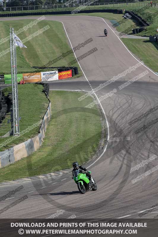 cadwell park;cadwell park photographs;cadwell trackday photographs;enduro digital images;event digital images;eventdigitalimages;peter wileman photography;racing digital images;trackday digital images;trackday photos